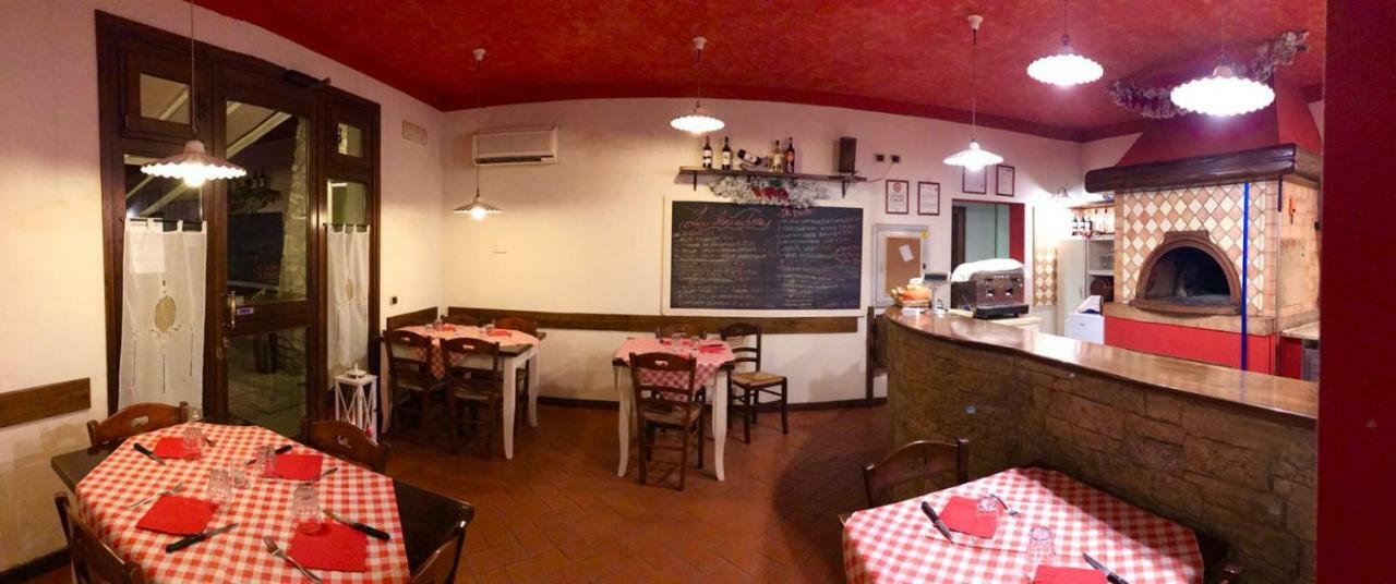 Locanda Fuoriporta Cantagrillo Buitenkant foto